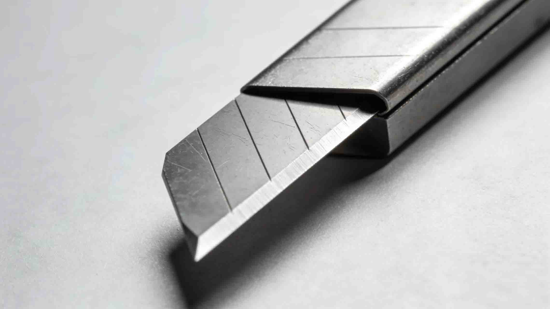 L'impact de la géométrie des lames de refente sur la transformation du papier et du film